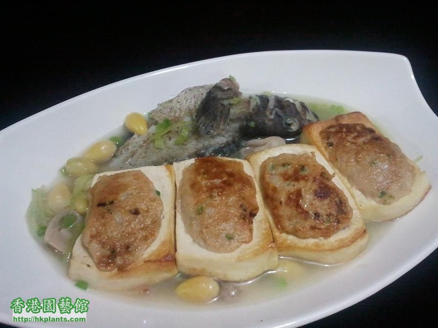 魚湯浸魚茸釀豆腐