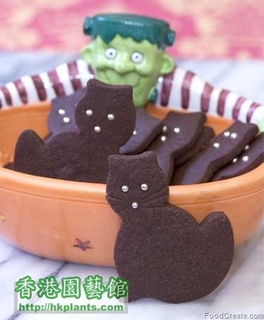 Halloween Cat Cookies_251434320.jpg